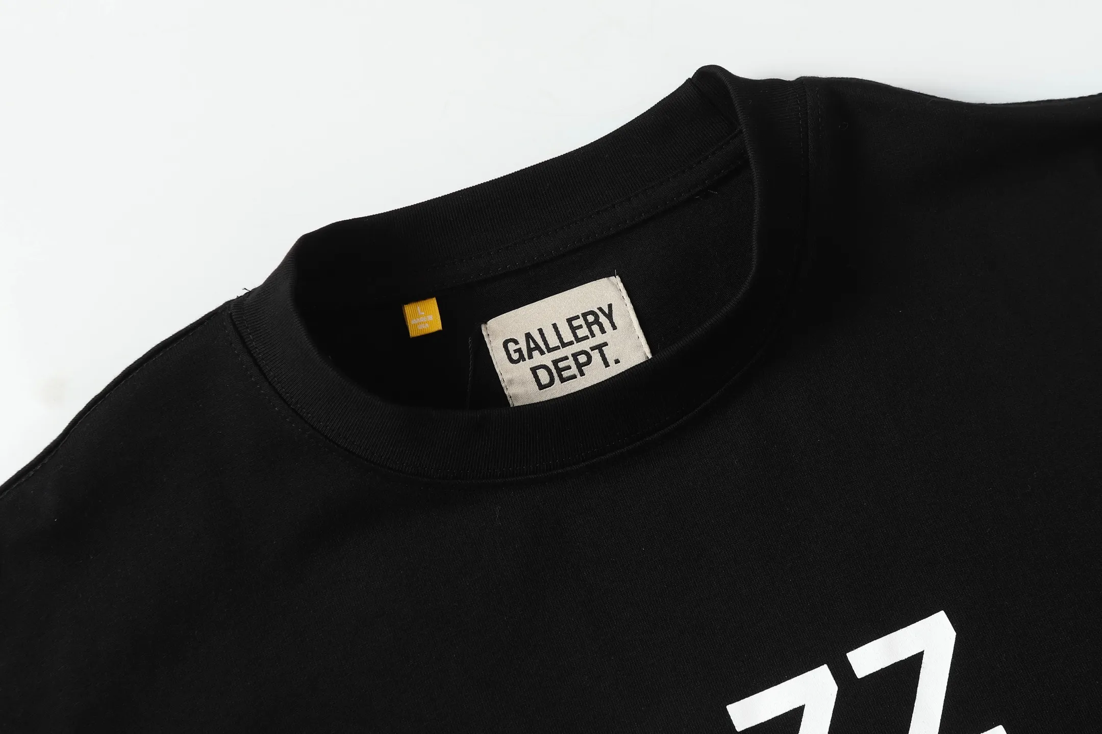 GALLERY.DEPT new summer short-sleeved model number: D3309P104 color: black yellow code number: S M L XL